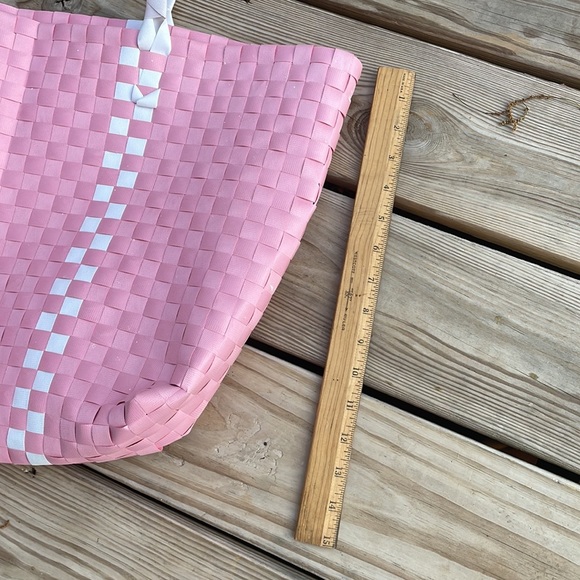 NWT- Kate Spade Pink Woven Tote - Picture 9 of 12